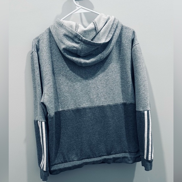 Boys adidas hooded sweatshirt - Picture 2 of 5
